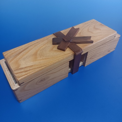 Unknown Karakuri Box